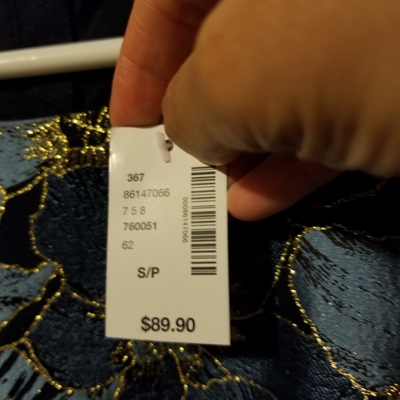 RW&CO Vest - Size Small - Picture 3 of 3